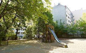 Apartmenthouse Berlin - Am Goerlitzer Park